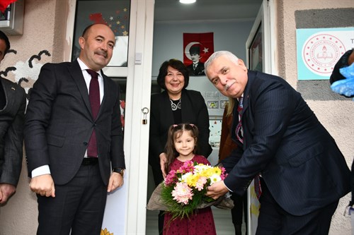 İlimiz Valisi Sayın Aziz YILDIRIM İlçemize Bir Dizi Ziyaretlerde Bulundu